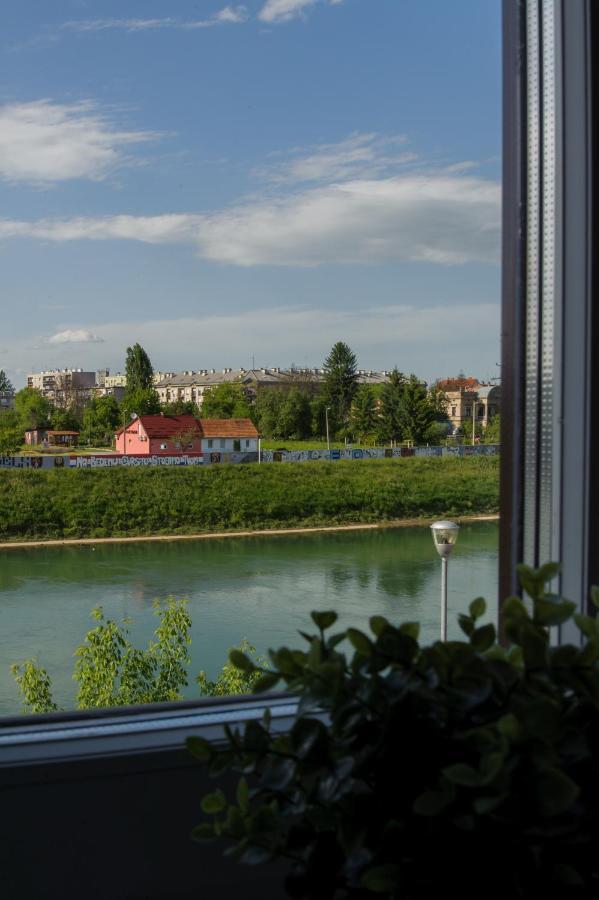 Cozy River View Apartment Karlovac Εξωτερικό φωτογραφία